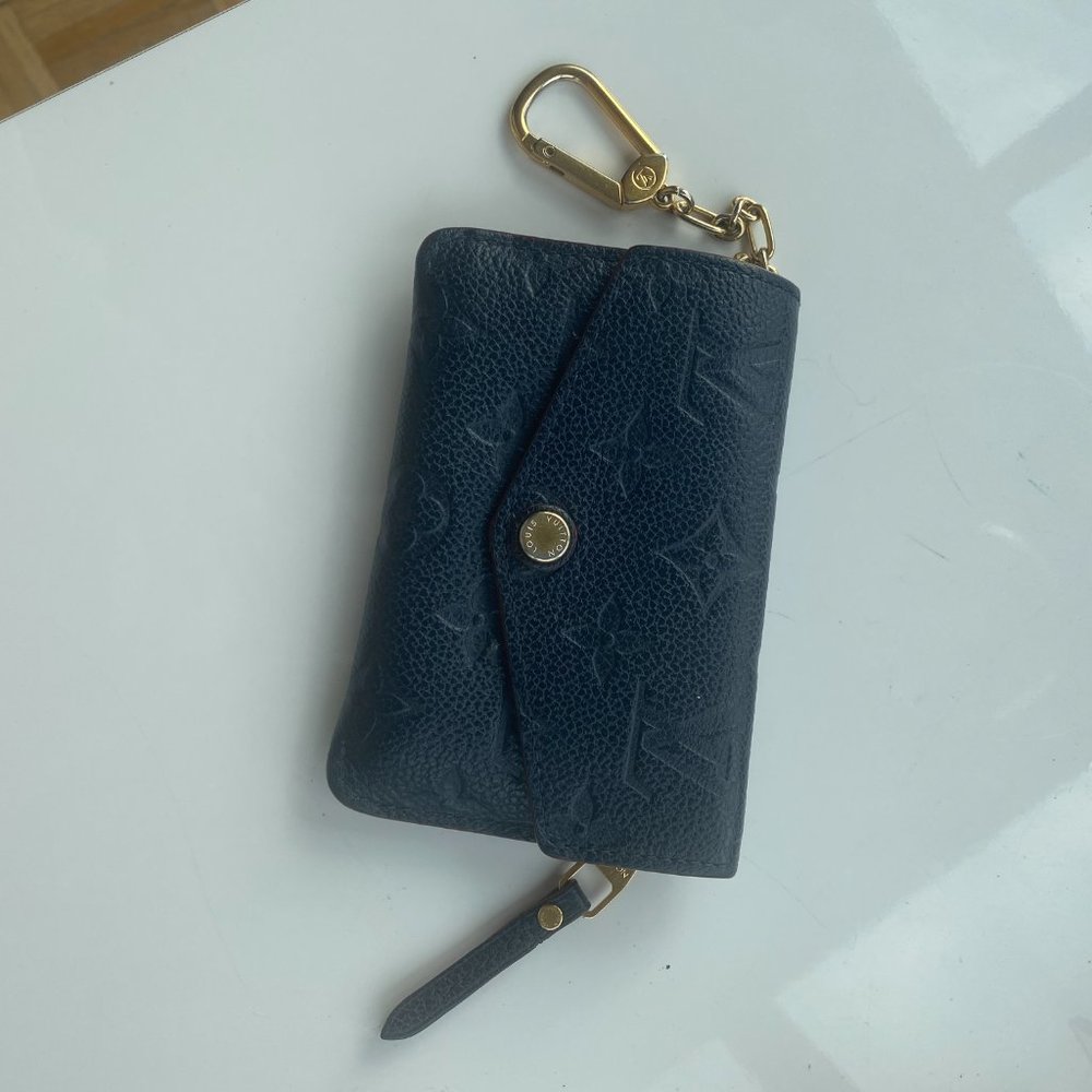 Louis Vuitton Wallet with Keychain